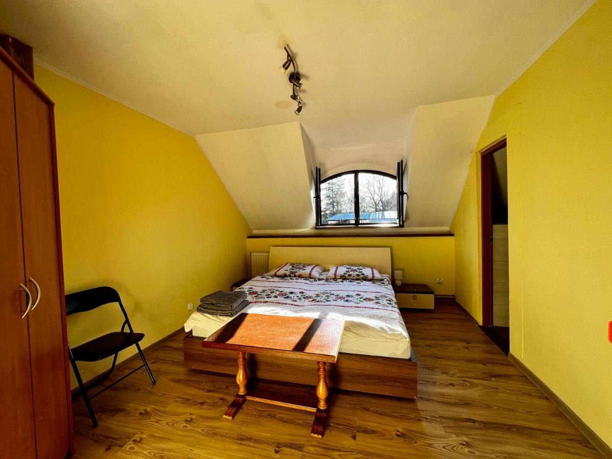 Stadnina Lekwica Buitenkant foto