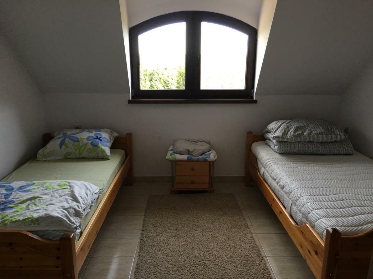 Stadnina Lekwica Buitenkant foto