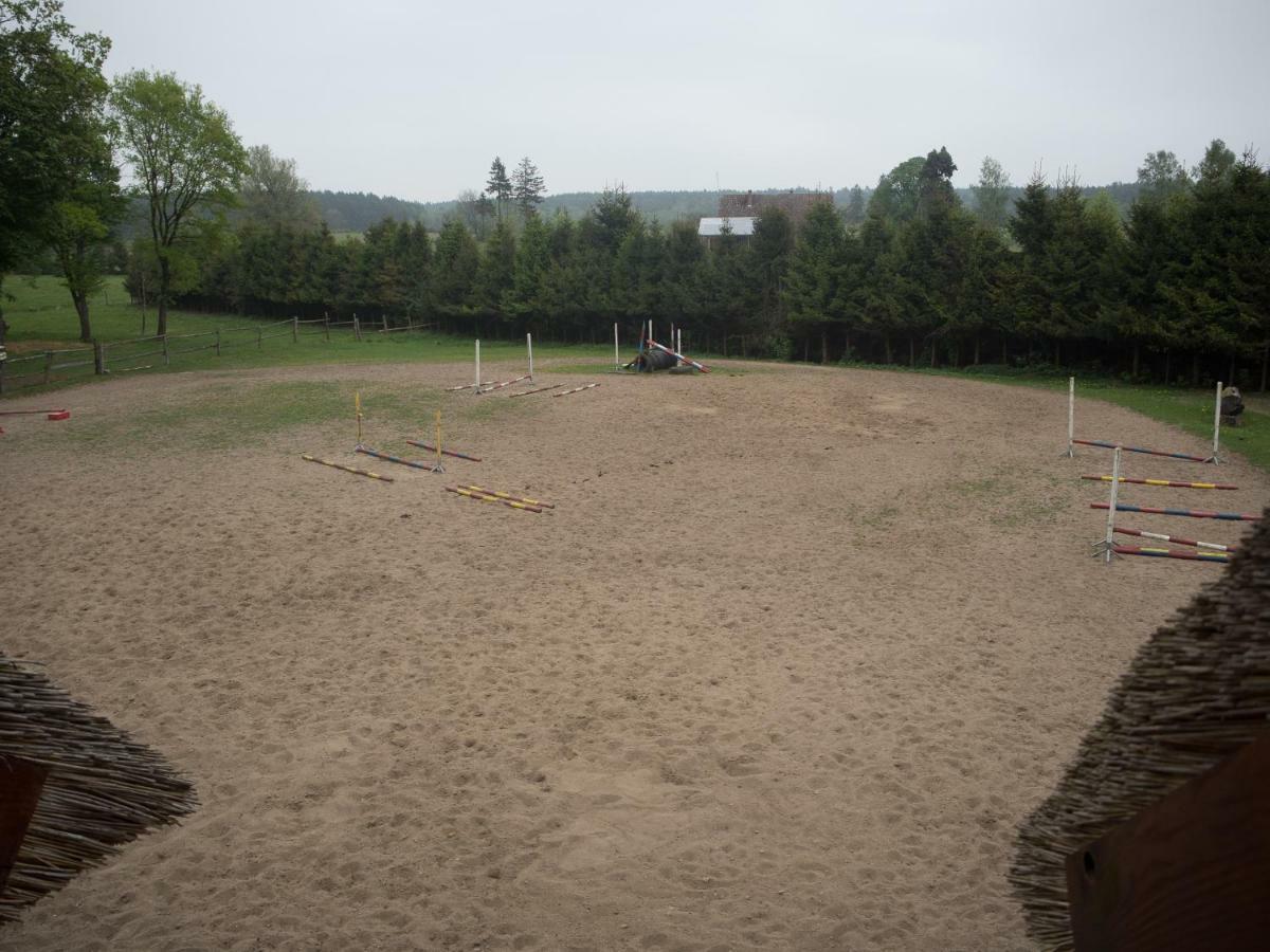Stadnina Lekwica Buitenkant foto
